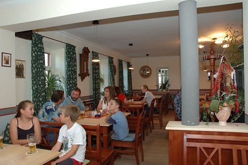 Hotel Zur Schoenen Aussicht Feldkirchen-Westerham Exterior foto
